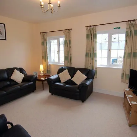 The Barn Holiday home Camelford